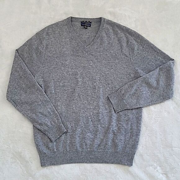 Club Room Cashmere Sweater Mens Medium Gray V Neck Pullover Estate Cashmere 2Ply - Picture 1 of 10